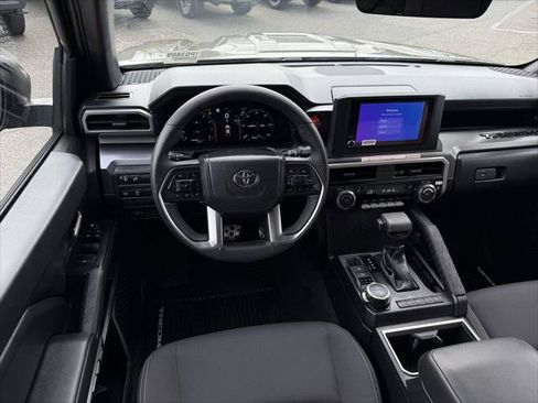 Certified 2026 Toyota Tacoma TRD Sport AWD/4WD image 30