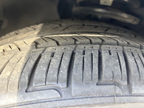 Used 2023 BMW 330i Sedan w/ Premium Package RWD image 30