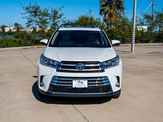 Used 2018 Toyota Highlander Limited video 2
