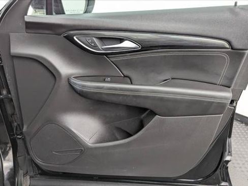 Used 2022 Buick Envision Essence w/ Sport Touring Package FWD image 22