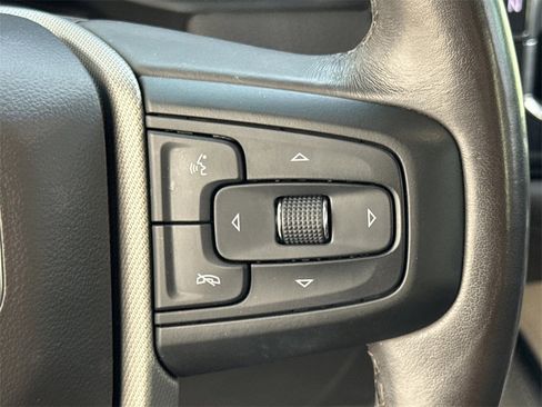 Used 2022 GMC Yukon XL Denali image 28