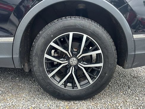 Used 2021 Volkswagen Tiguan S AWD/4WD image 2