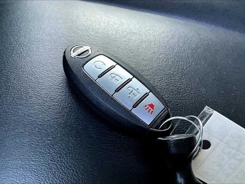 Certified 2024 Nissan Murano SV w/ SV Midnight Edition Package image 13