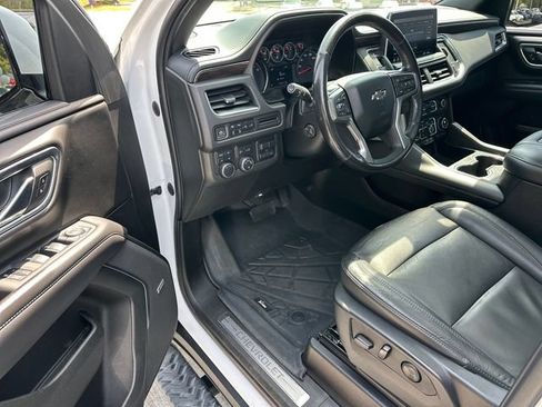 Used 2021 Chevrolet Tahoe Z71 w/ Z71 Signature Package AWD/4WD image 10