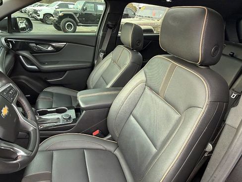 Certified 2022 Chevrolet Blazer Premier w/ Enhanced Convenience Package image 14