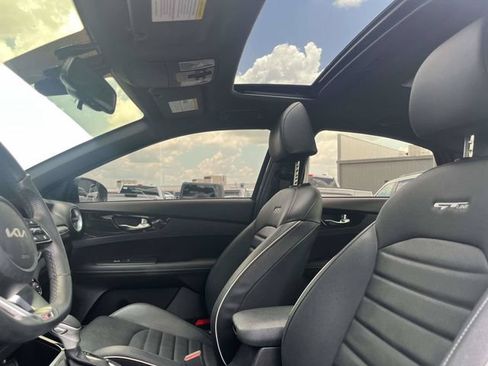 Used 2022 Kia Forte GT-Line w/ GT-Line Premium Package FWD image 22