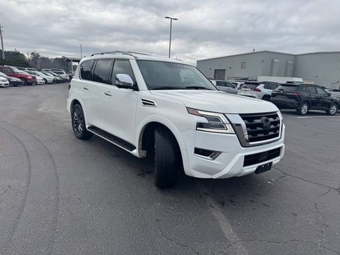 Used 2023 Nissan Armada Platinum w/ Captain's Chairs Package image 1