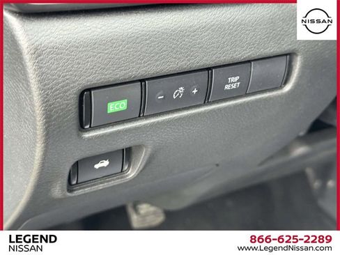 Used 2024 Nissan Sentra S image 15