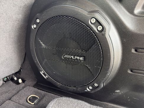 Used 2021 Jeep Wrangler Unlimited Sahara w/ Uconnect 4C Nav & Sound Group AWD/4WD image 35