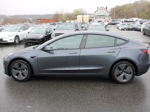 Used 2022 Tesla Model 3 Long Range AWD/4WD image 4