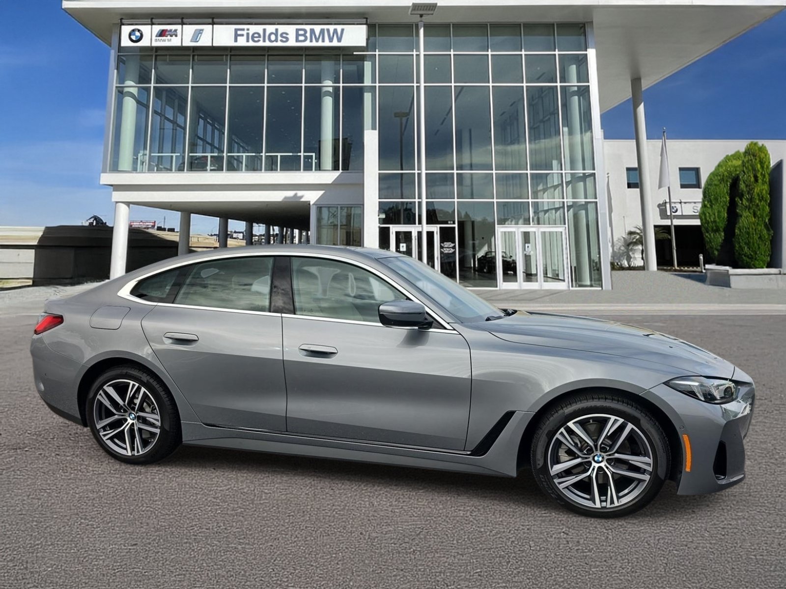 Used 2026 BMW 430i RWD image 1