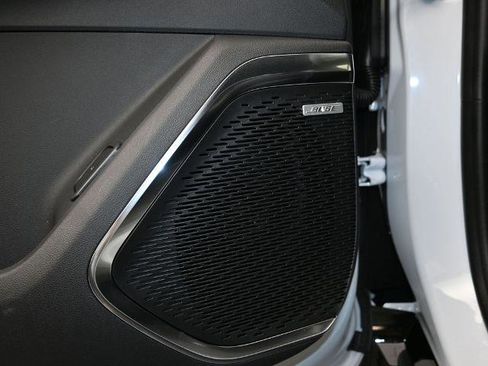 New 2026 Chevrolet Traverse RS image 13