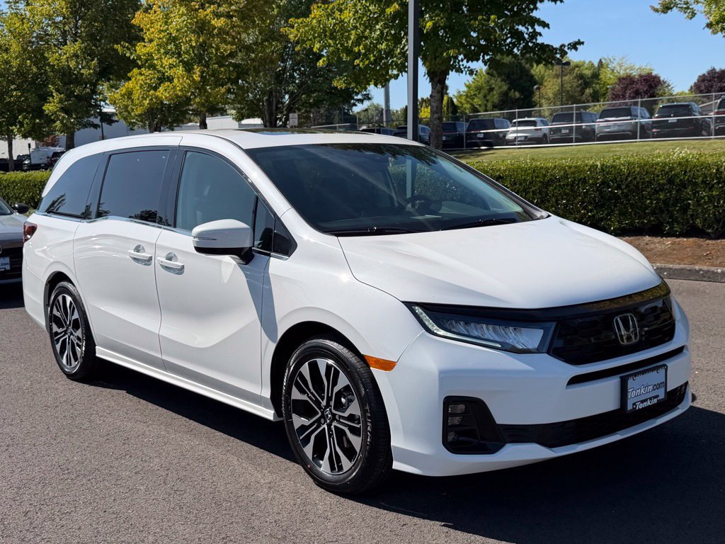 New 2026 Honda Odyssey Elite image 2