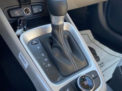 New 2026 Hyundai Venue SEL image 28