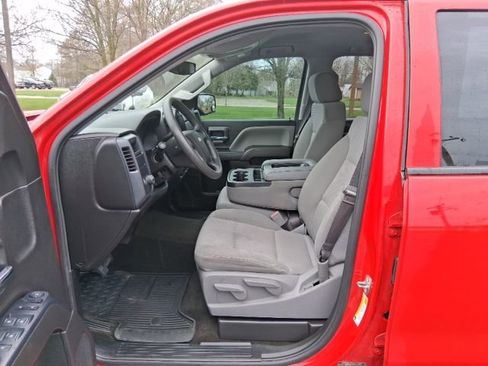 Used 2017 Chevrolet Silverado 1500 Custom w/ Custom Convenience Package image 11