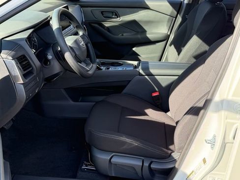 New 2026 Nissan Rogue S image 21