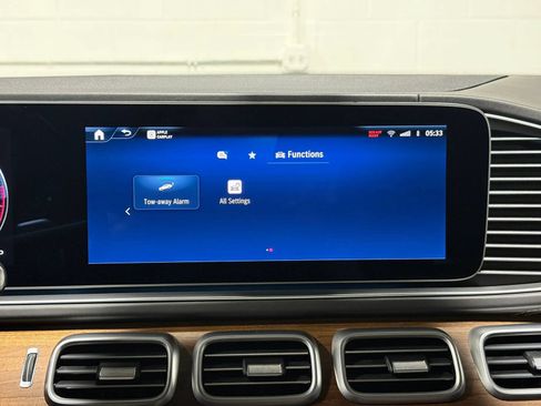 Used 2024 Mercedes-Benz GLE 53 AMG 4MATIC image 45