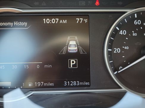 Certified 2025 Nissan Versa SV image 21