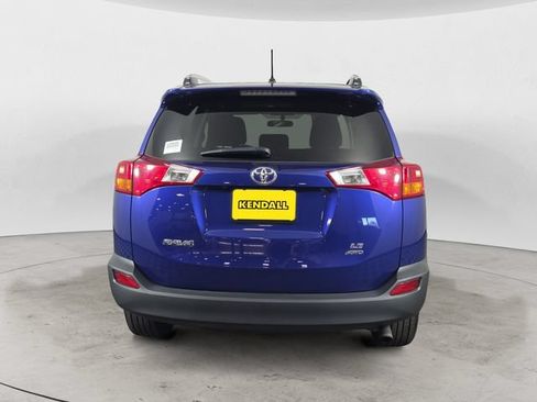Used 2015 Toyota RAV4 LE AWD/4WD image 6