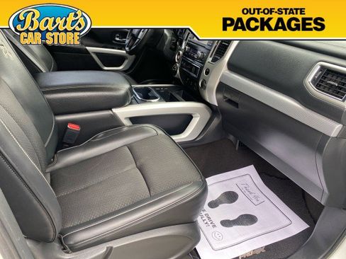 Used 2017 Nissan Titan PRO-4X AWD/4WD image 16