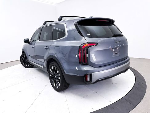 Used 2024 Kia Telluride SX Prestige image 2
