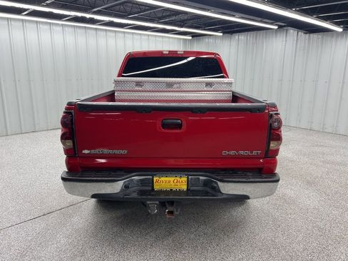 Used 2005 Chevrolet Silverado 1500 w/ Light Duty Power Package image 5