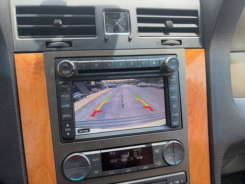 Used 2013 Lincoln Navigator 4WD image 11