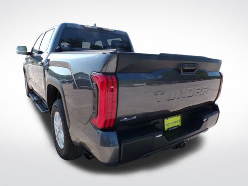 Used 2025 Toyota Tundra SR5 w/ SR5 Premium Package AWD/4WD image 4