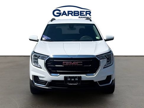 Used 2023 GMC Terrain SLE w/ Driver Convenience Package AWD/4WD image 8