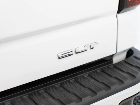 Used 2022 GMC Sierra 1500 SLT image 14