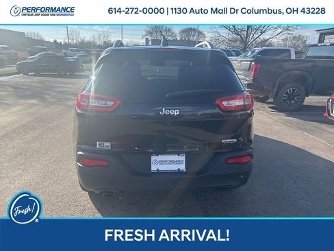 Used 2015 Jeep Cherokee Latitude w/ Comfort/Convenience Group image 5