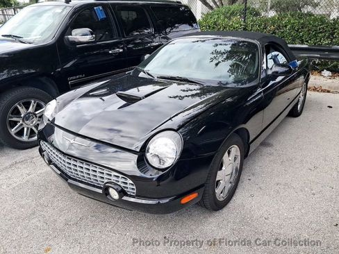 Used 2002 Ford Thunderbird image 1