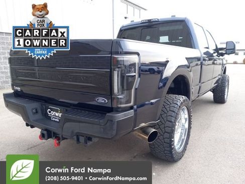 Used 2021 Ford F350 Platinum image 3