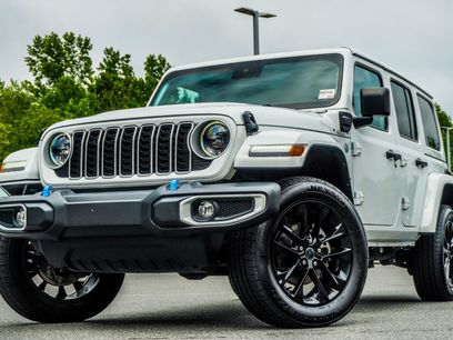 Used 2024 Jeep Wrangler Unlimited Sahara