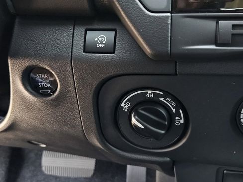 New 2026 Nissan Frontier S image 18