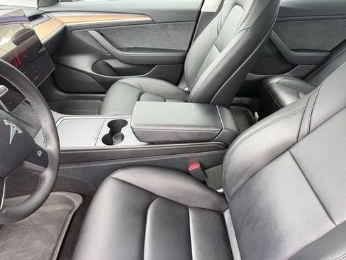 Used 2023 Tesla Model 3 Standard Range RWD image 13
