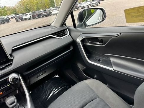 Certified 2024 Toyota RAV4 LE AWD/4WD image 25