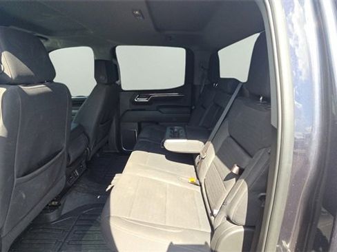 Used 2024 GMC Sierra 1500 Elevation image 21