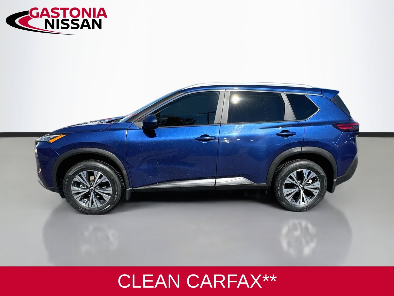 Used 2023 Nissan Rogue SV w/ SV Premium B Package FWD image 5