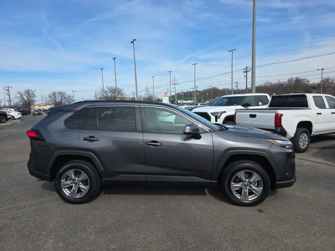 Certified 2022 Toyota RAV4 XLE image 3