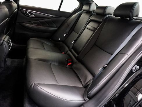 Used 2023 INFINITI Q50 Sensory AWD/4WD image 9