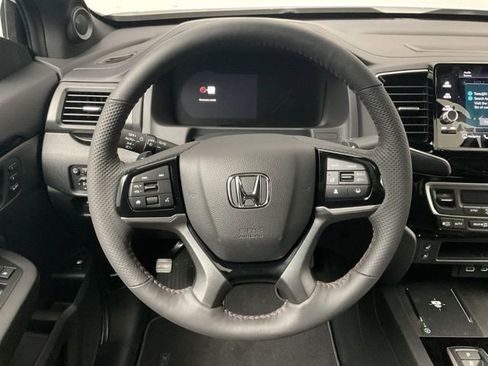 New 2026 Honda Ridgeline Black Edition image 14
