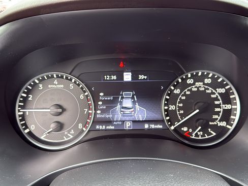 Used 2022 Nissan Armada Platinum image 14