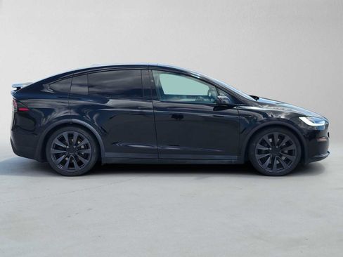 Used 2022 Tesla Model X Plaid AWD/4WD image 2