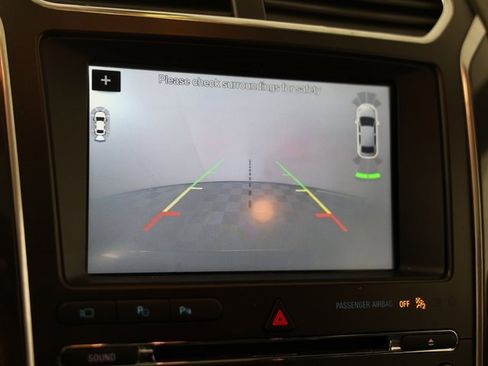 Used 2017 Ford Explorer Limited w/ Equipment Group 301A image 10