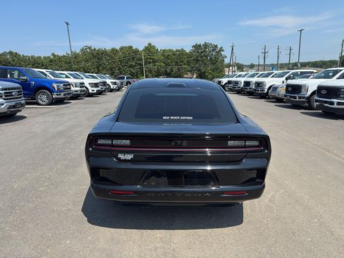 Used 2025 Dodge Charger Daytona R/T w/ Plus Group AWD/4WD image 6