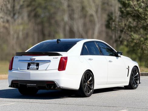 Used 2017 Cadillac CTS V w/ Carbon Fiber Package image 10