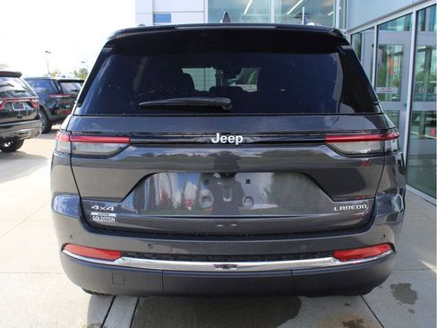 New 2025 Jeep Grand Cherokee Laredo X w/ Luxury Tech Group I image 7