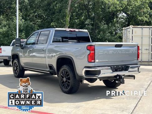Used 2025 Chevrolet Silverado 2500 LTZ w/ LTZ Premium Texas Edition AWD/4WD image 12