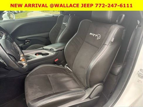 Used 2023 Dodge Challenger SRT Hellcat RWD image 10